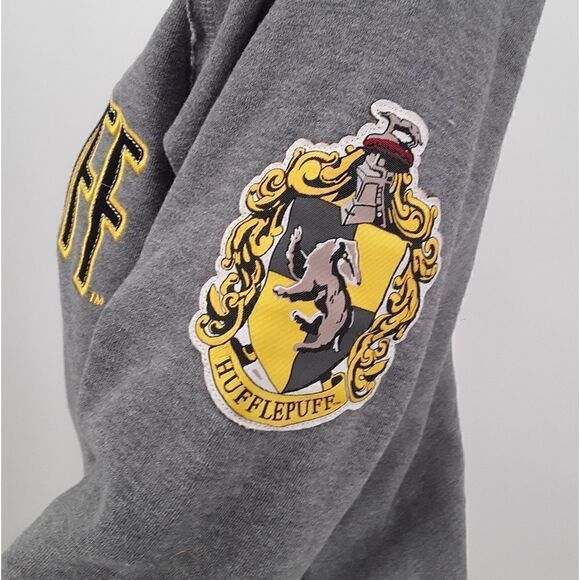 Harry Potter Universal Studios Hufflepuff Unisex Sweatshirt Size XS/S - Picture 3 of 7
